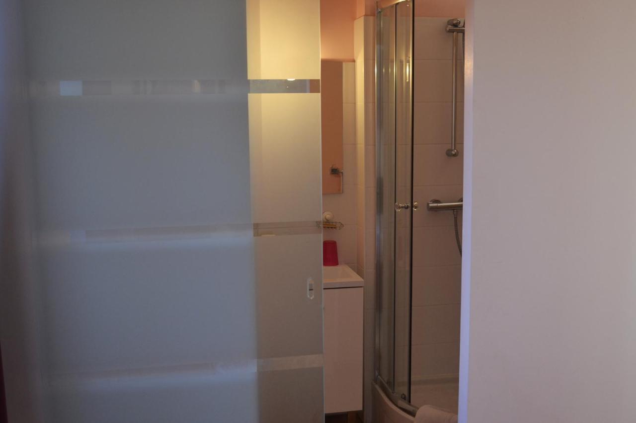 La Follye Mancey Bed & Breakfast エクステリア 写真